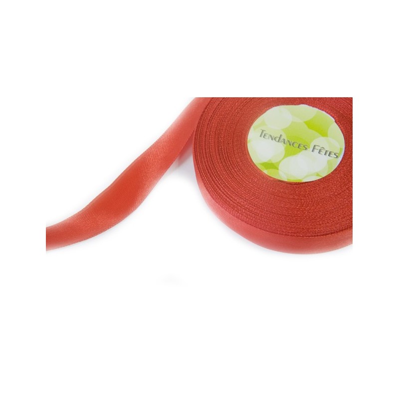 ruban rouge satin