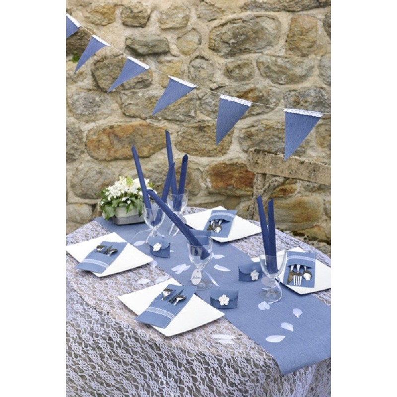 CHEMIN DE TABLE UNI CIEL 