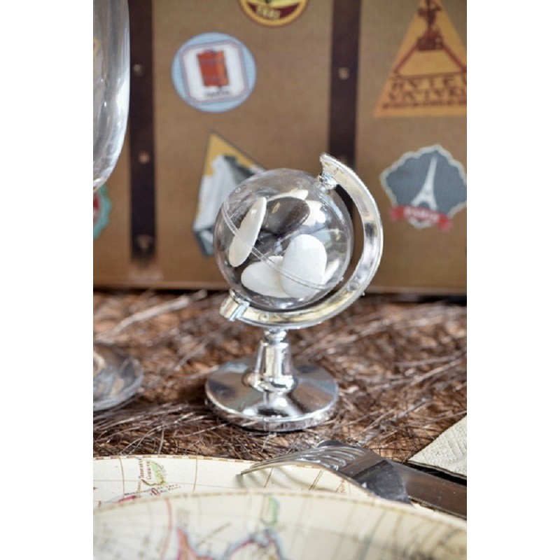 Mappemonde vendu par lot de   