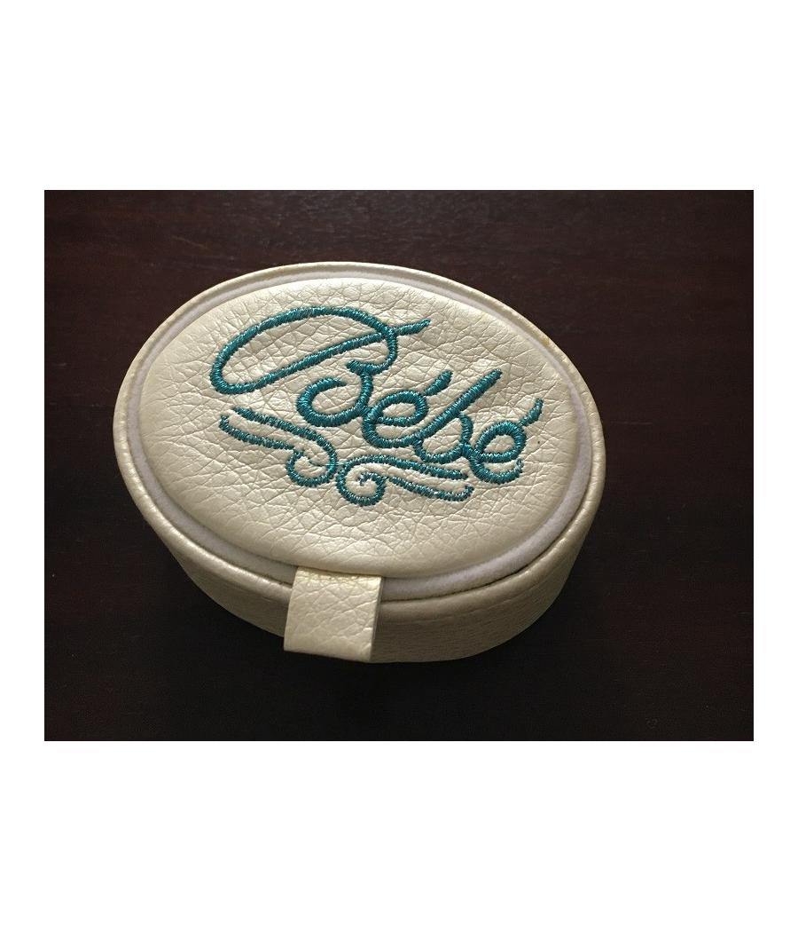 Boite ovale en cuir -bebe bleu 