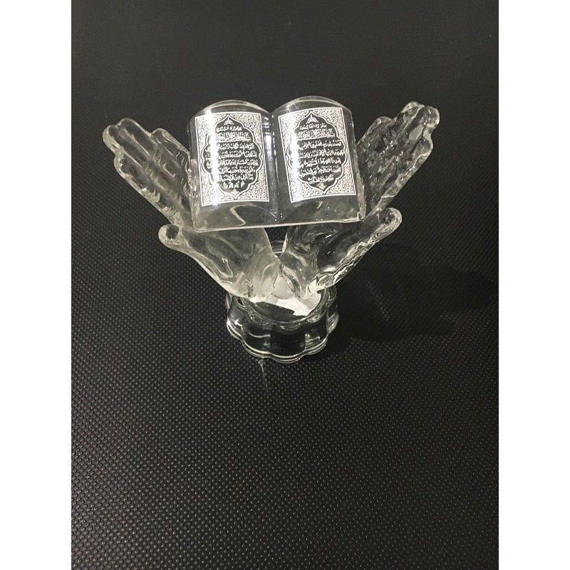 Sujet en verre en priÃ¨re 
