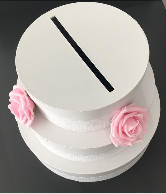 Urne gâteau avec roses