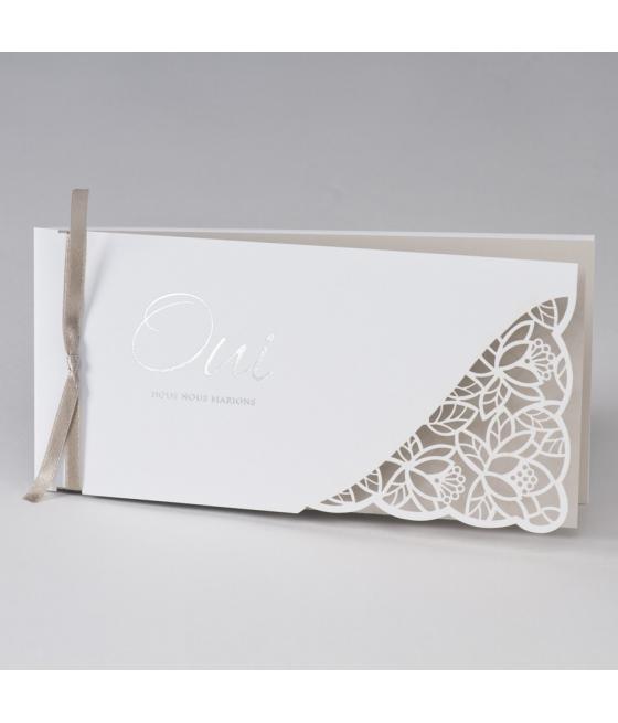 Faire part beige avec dentelle