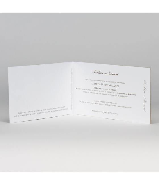 Faire-part Kraft avec une touche de dentelle