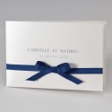 Faire-part sobre avec ruban bleu