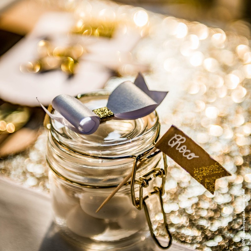 Nœuds papillons blanc et or