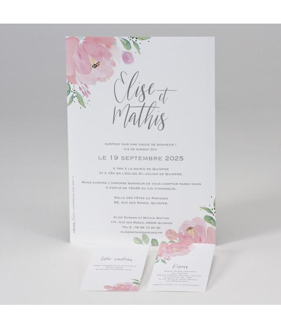 Faire-part avec fleurs rose et cartes d'invitation