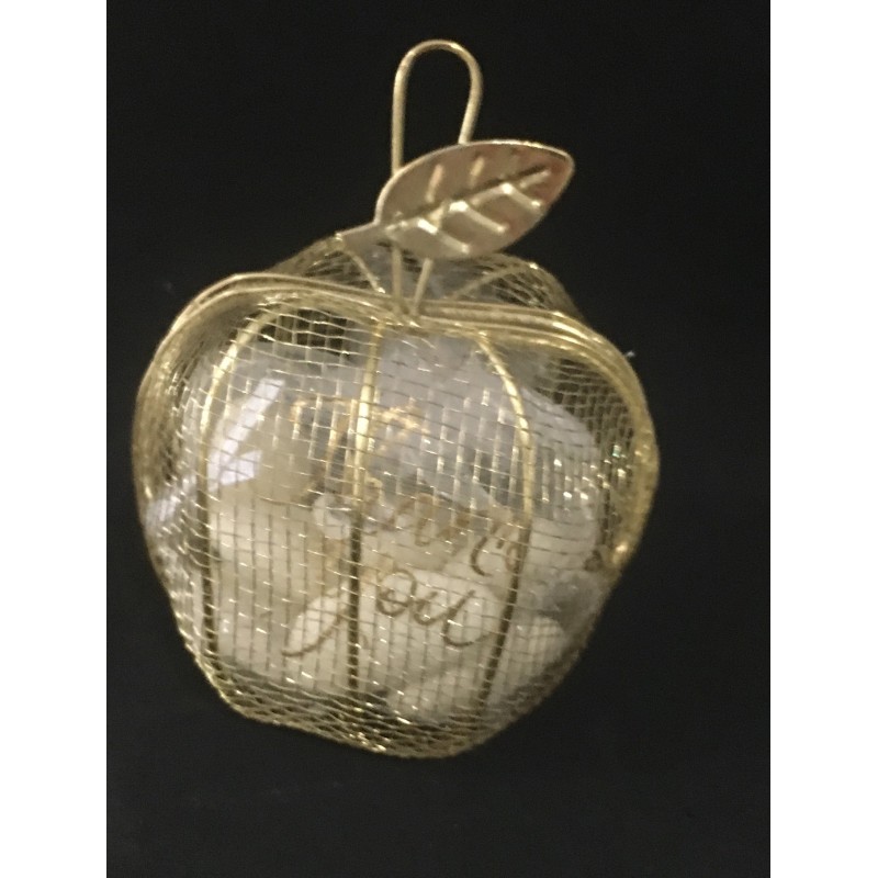 Pomme en fer forgé dorée