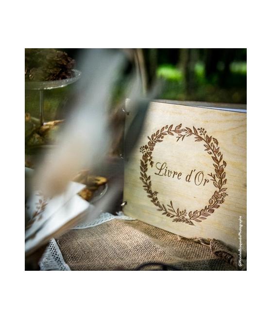 Livre d'or couronne végétale bois