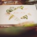 livre d'or tropical et dorure papier