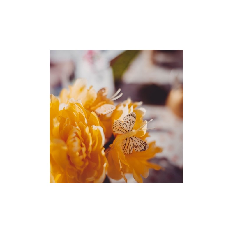 PAPILLONS SUR TIGE DREGRADE DE JAUNE ORANGE