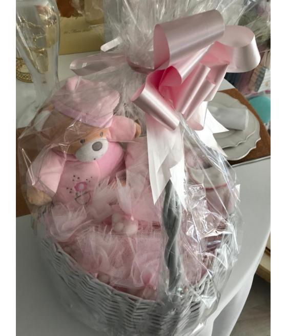 Panier naissance avec dragées pour fille