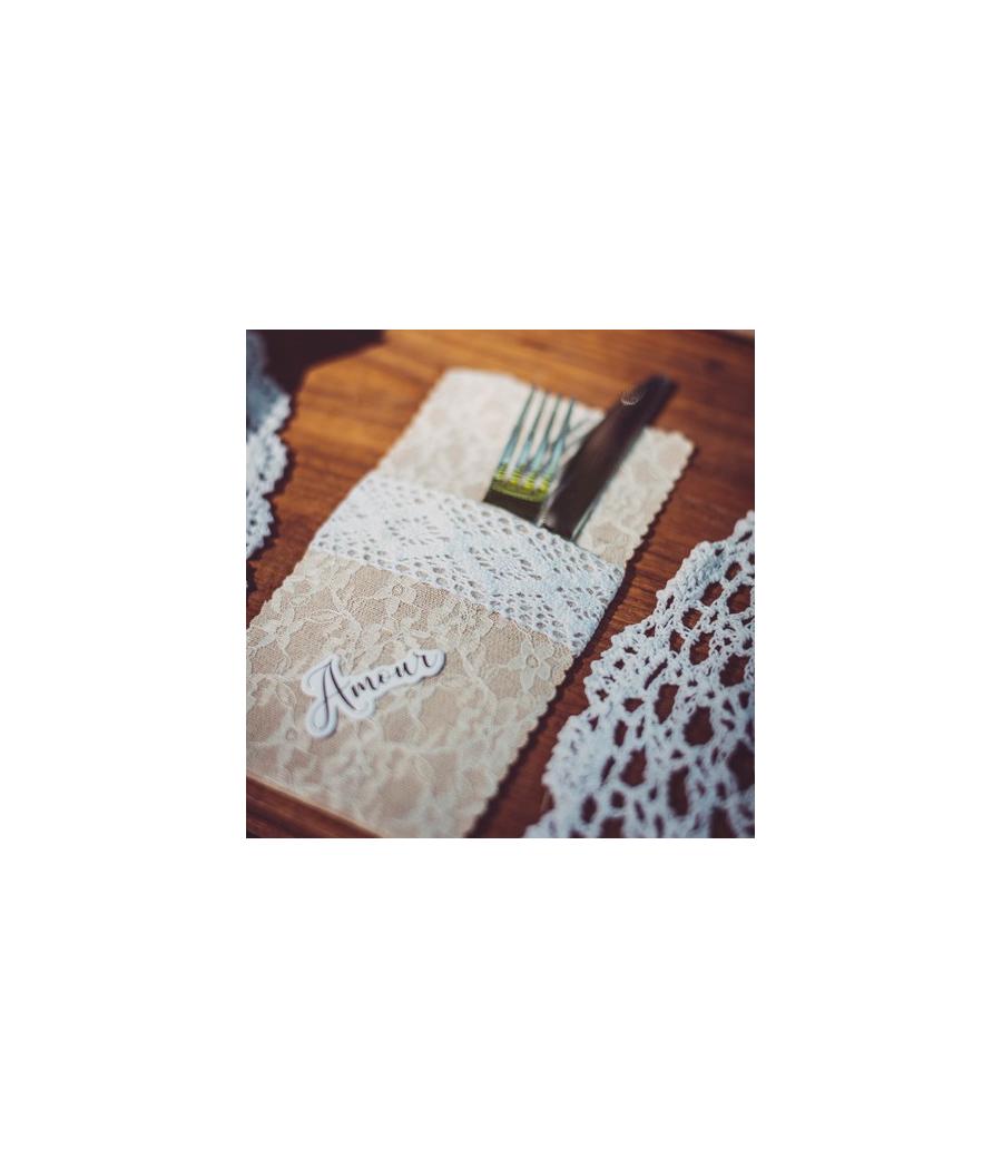 100 confettis Amour Eucalyptus papier texture dorure or