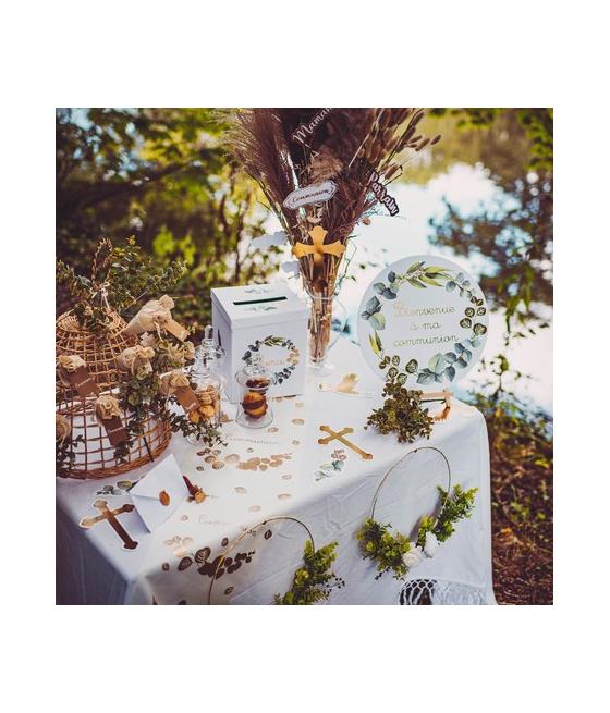 Chemin de table Communion colombe et eucalyptus tissu et or