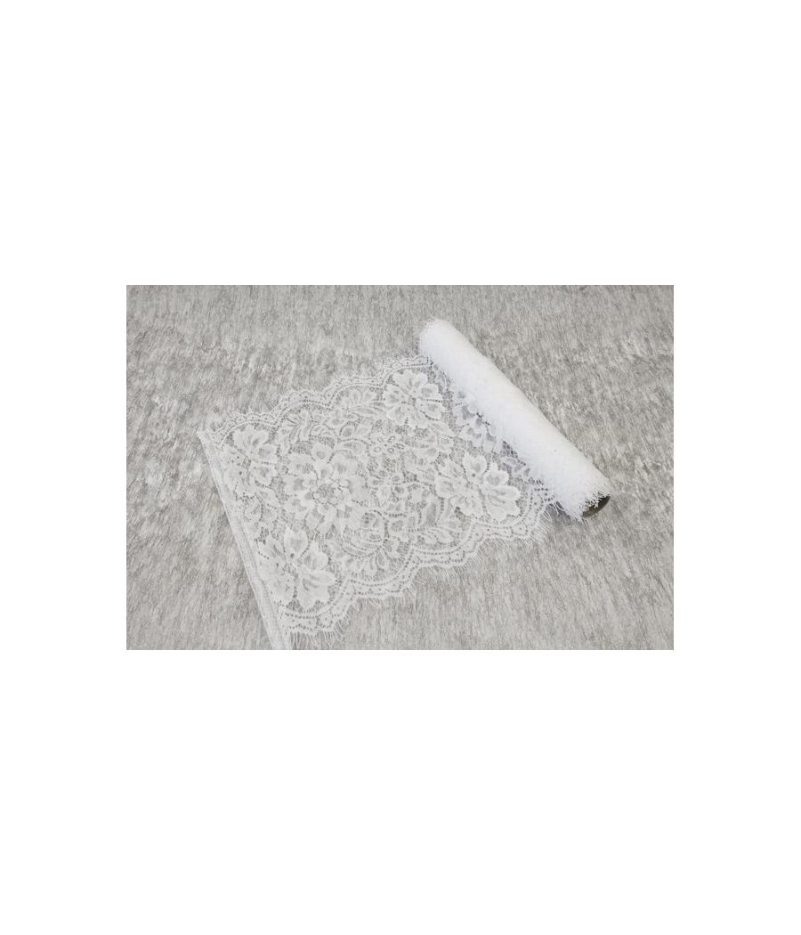 chemin de table en dentelle