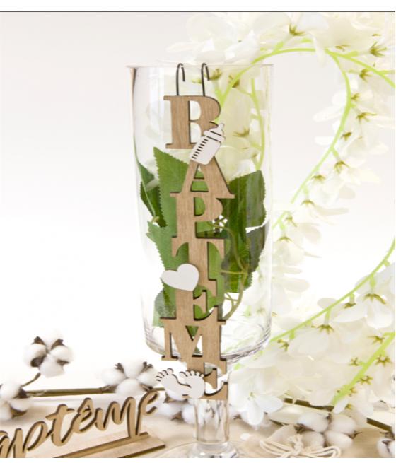 Bapteme en bois à suspendre sur carte